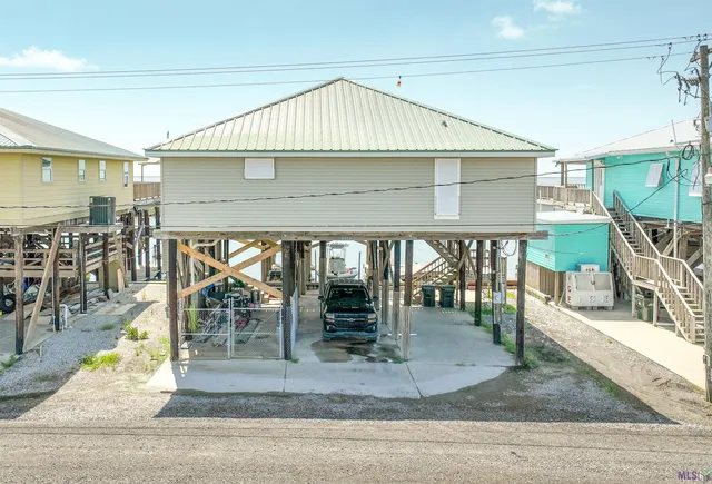 $320,000 | 8213 Redfish Street, Chauvin, LA 70344