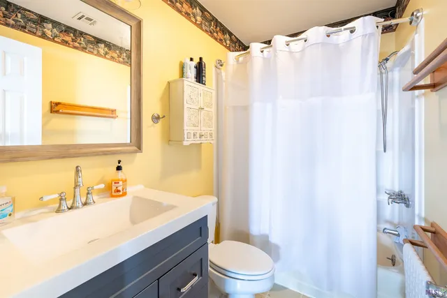 $320,000 | 8213 Redfish Street, Chauvin, LA 70344