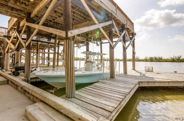 $320,000 | 8213 Redfish Street, Chauvin, LA 70344