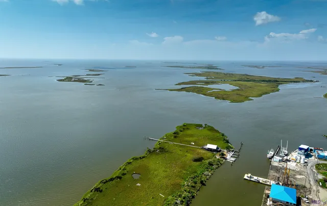 $320,000 | 8213 Redfish Street, Chauvin, LA 70344