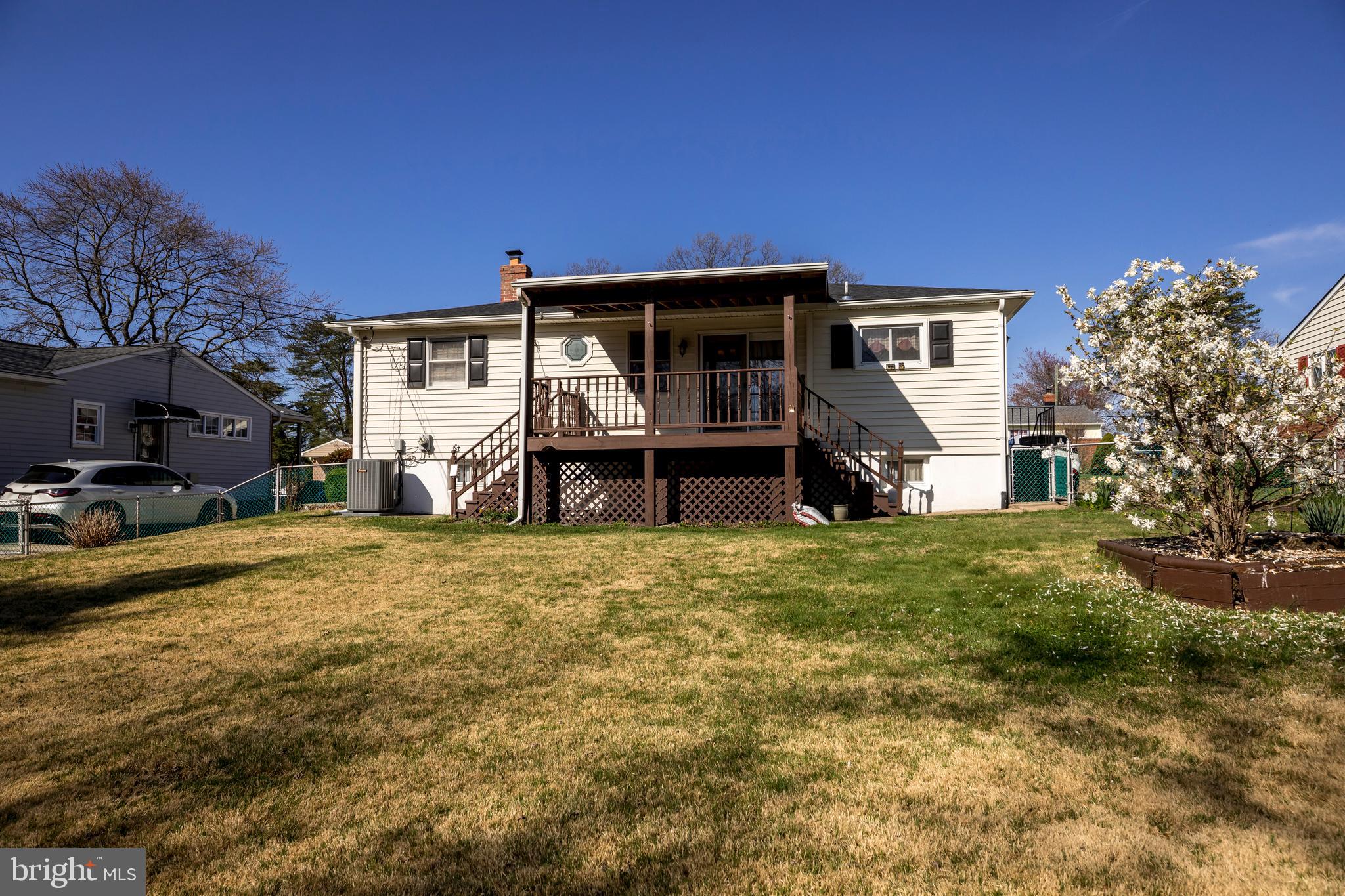 8809 Lakewood Road Baltimore, MD 21234 - Photo 34 of 36