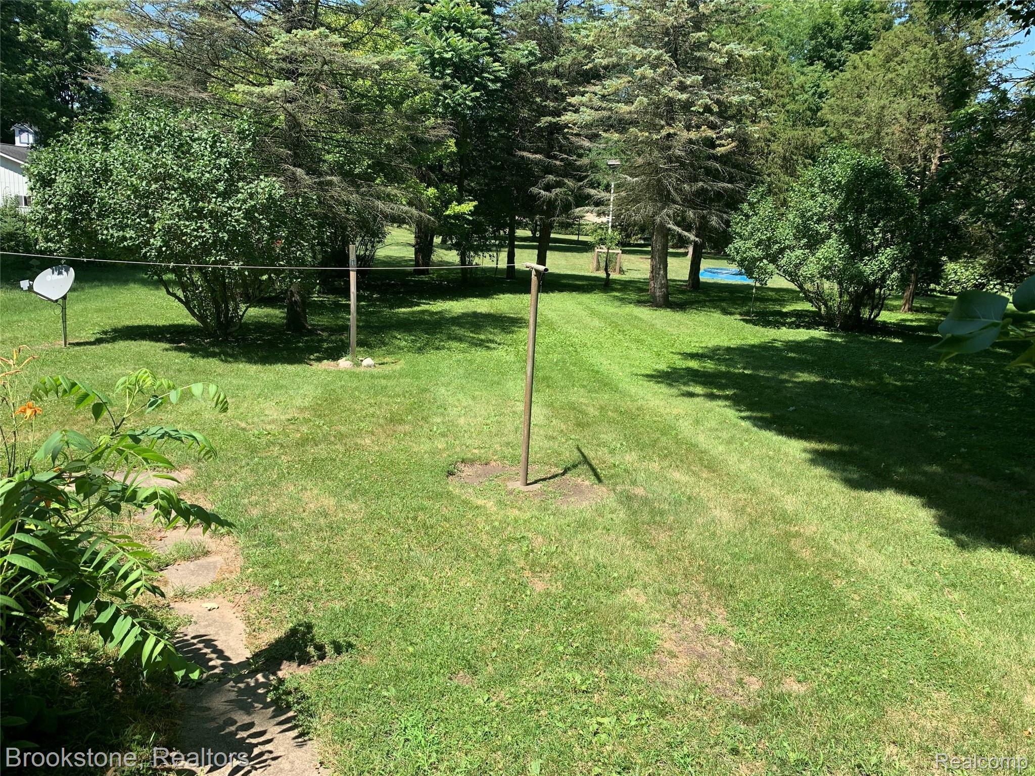 614 City Road Manchester, MI 48158 - Photo 40 of 40 46F60B19-B358-4BD8-97E2-678899641E1F.jpeg