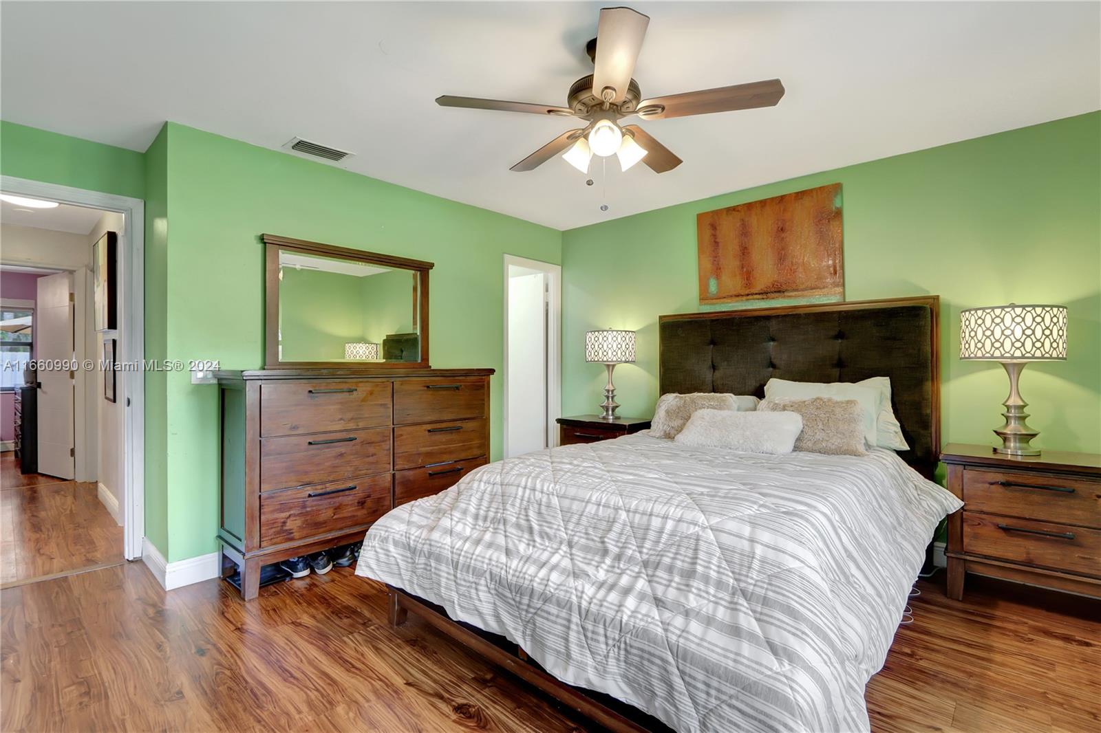9224 Affirmed Lane Boca Raton, FL 33496 - Photo 11 of 24 Gallery Image 11
