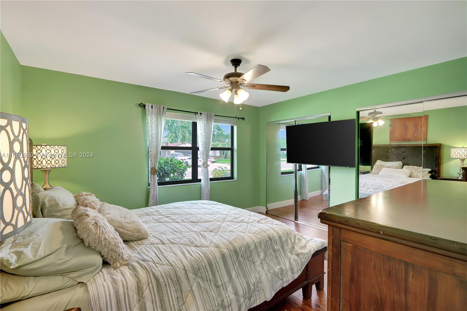 9224 Affirmed Lane Boca Raton, FL 33496 - Photo 12 of 24 Gallery Image 12