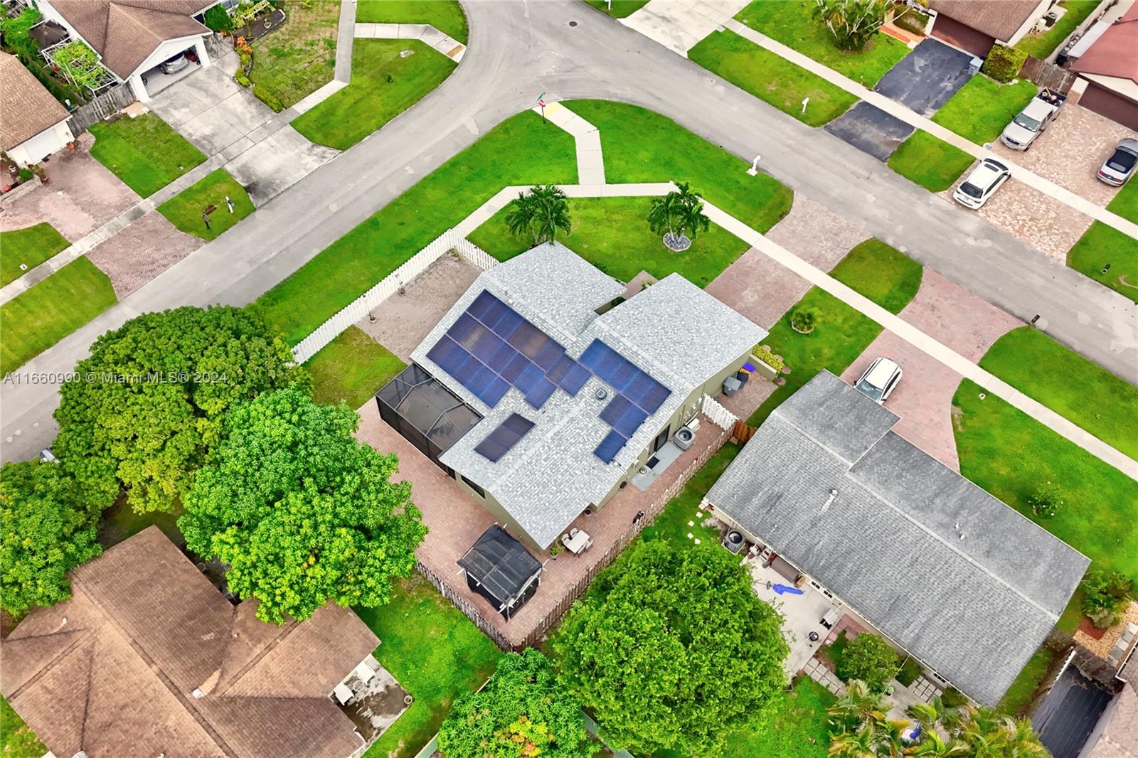 9224 Affirmed Lane Boca Raton, FL 33496 - Photo 23 of 24 Gallery Image 23