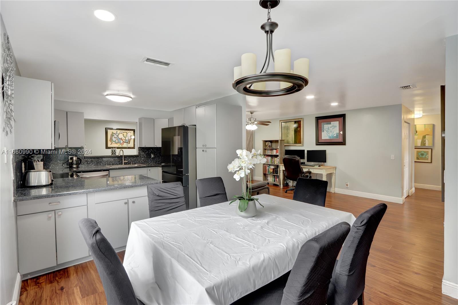 9224 Affirmed Lane Boca Raton, FL 33496 - Photo 6 of 24 Gallery Image 6