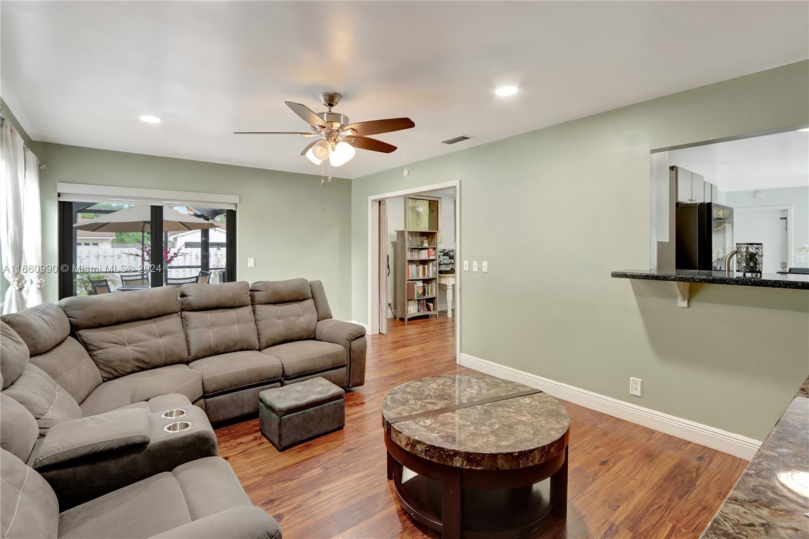 9224 Affirmed Lane Boca Raton, FL 33496 - Photo 10 of 24 Gallery Image 10