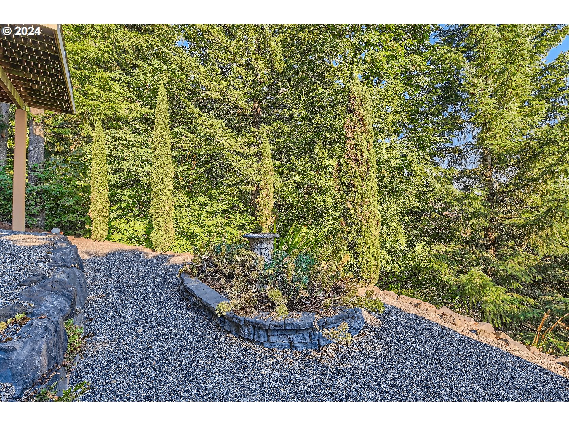 9602 Northwest Thompson Road Portland, OR 97229 - Photo 33 of 47 Gallery Image 33