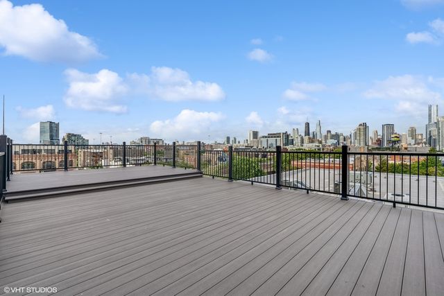 $1,750,000 | 401 North Aberdeen Street, Unit 2N, Chicago, IL 60642