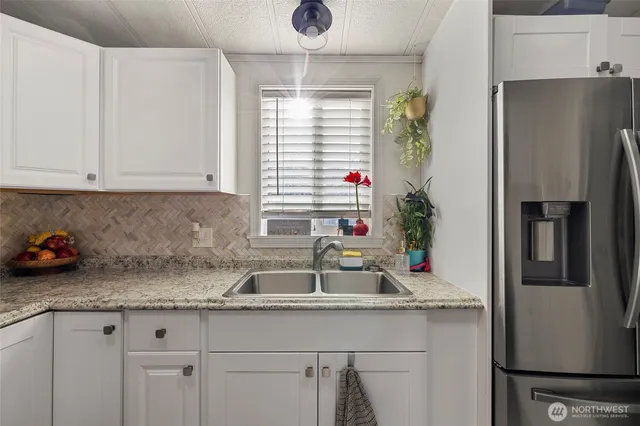 $122,500 | 700 Northwest Crosby Avenue, Unit 19, Oak Harbor, WA 98277