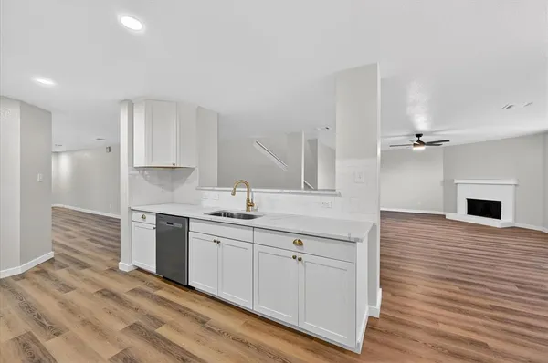 $450,000 | 8400 Vinetree Drive, Arlington, TX 76002