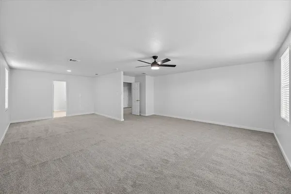 $450,000 | 8400 Vinetree Drive, Arlington, TX 76002