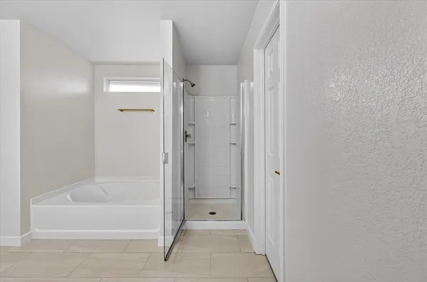 $450,000 | 8400 Vinetree Drive, Arlington, TX 76002