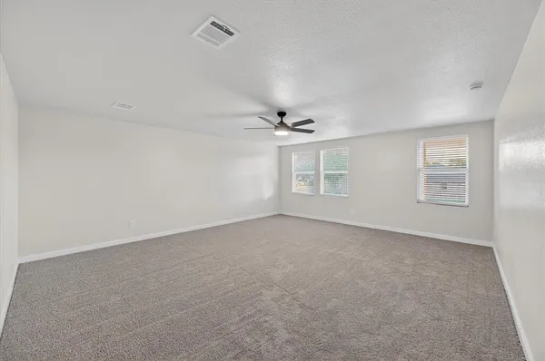 $450,000 | 8400 Vinetree Drive, Arlington, TX 76002