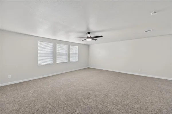 $450,000 | 8400 Vinetree Drive, Arlington, TX 76002