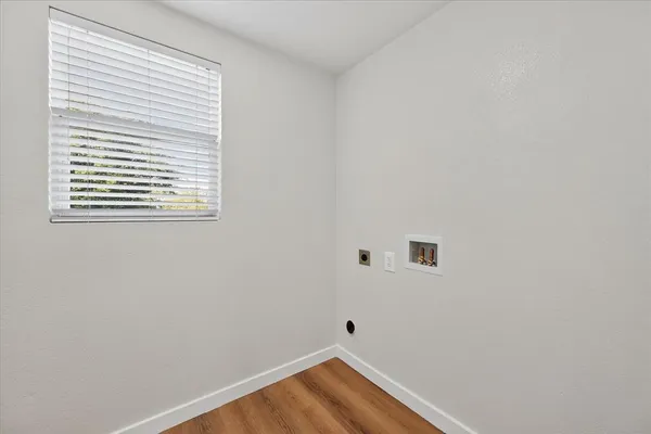 $450,000 | 8400 Vinetree Drive, Arlington, TX 76002