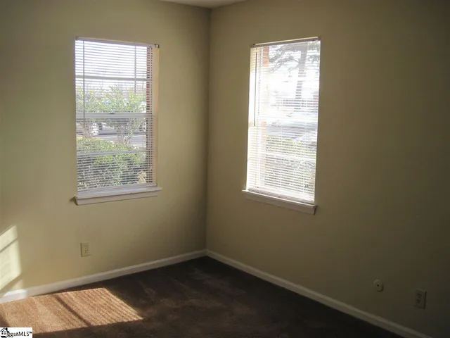 $1,300 | 713 East Curtis Street, Unit 3, Simpsonville, SC 29681