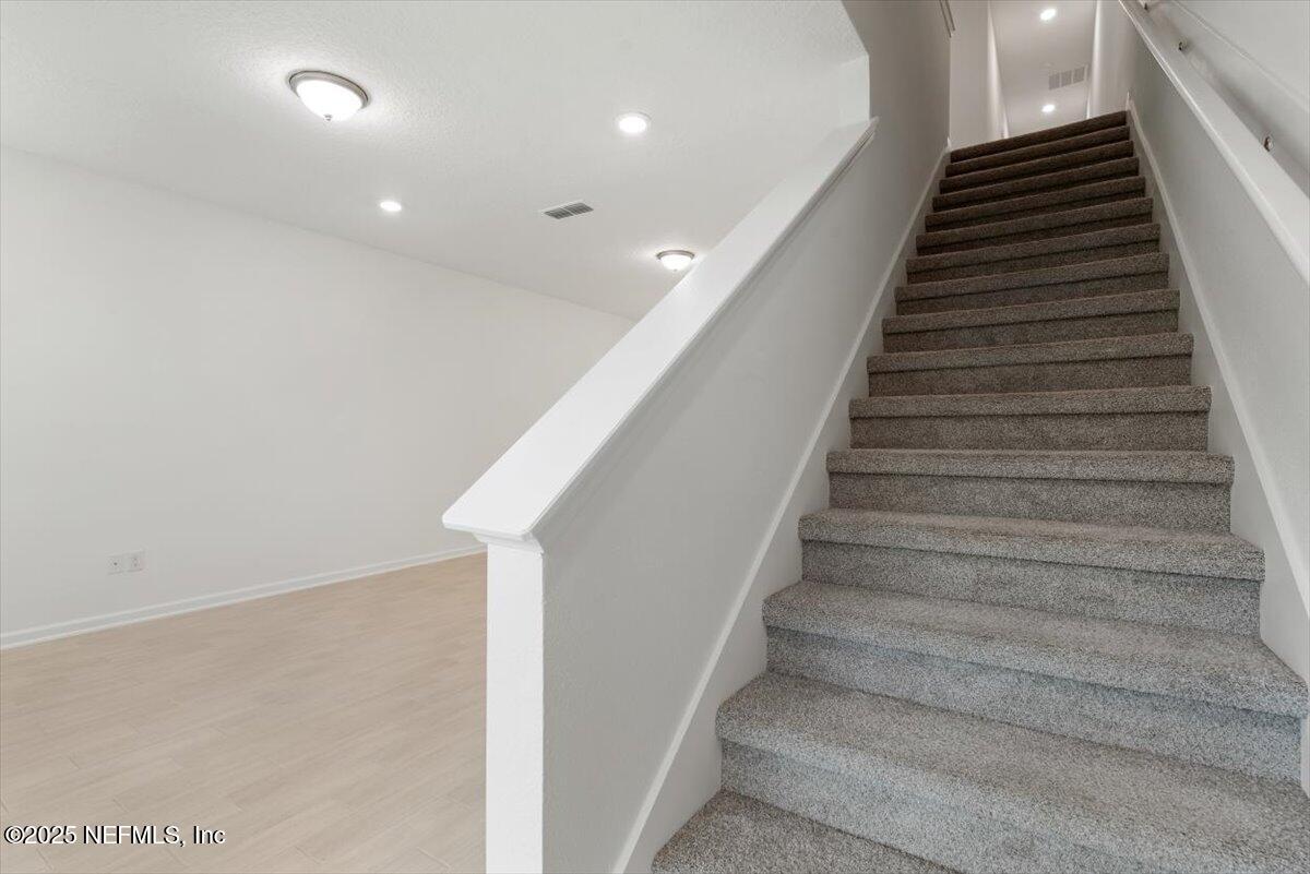 39 Thurnham Lane St. Augustine, FL 32092 - Photo 19 of 52 a view of entryway