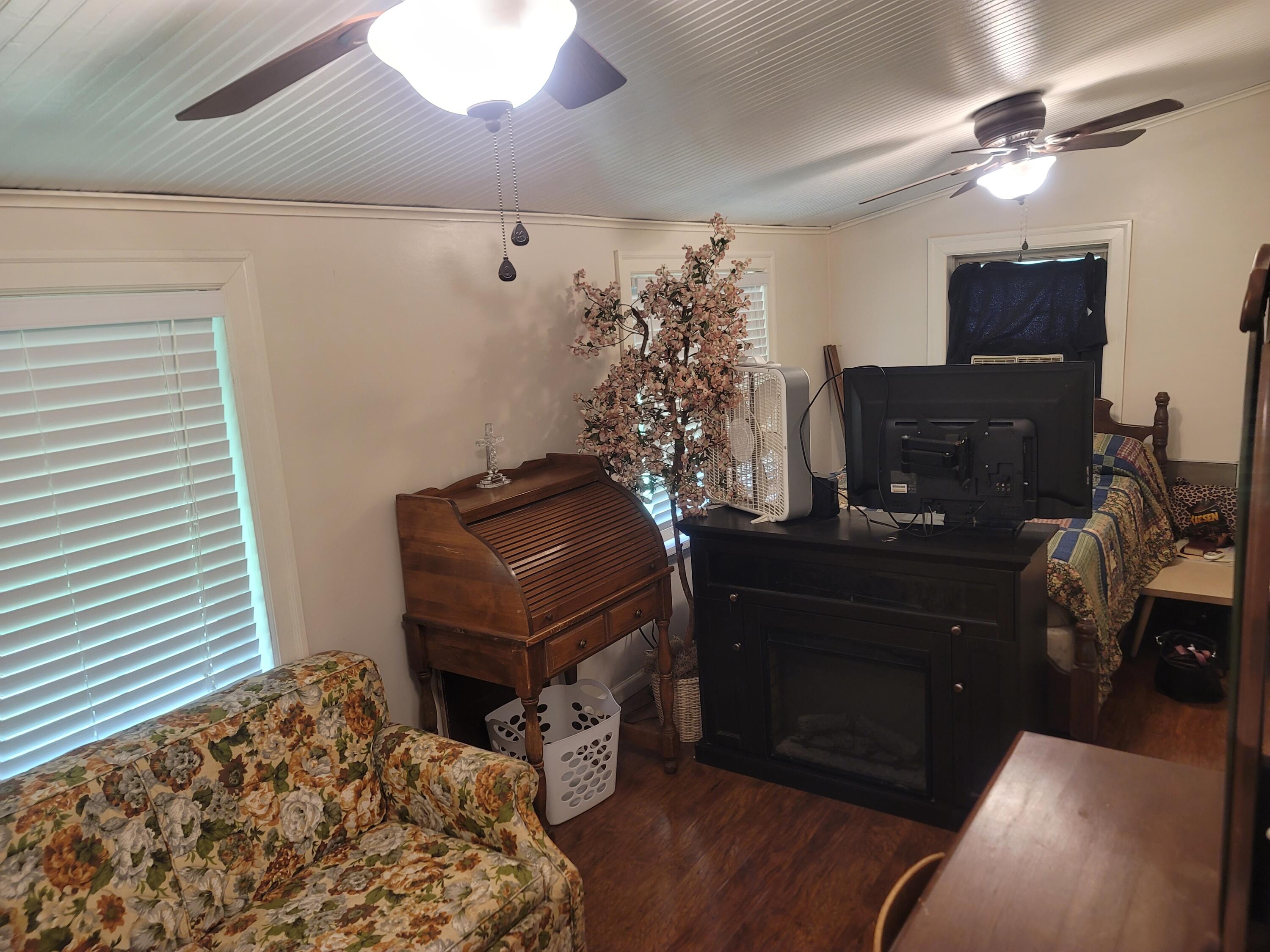 474 Billy Fork Road Stanton, KY 40380 - Photo 18 of 38 20230621_160455