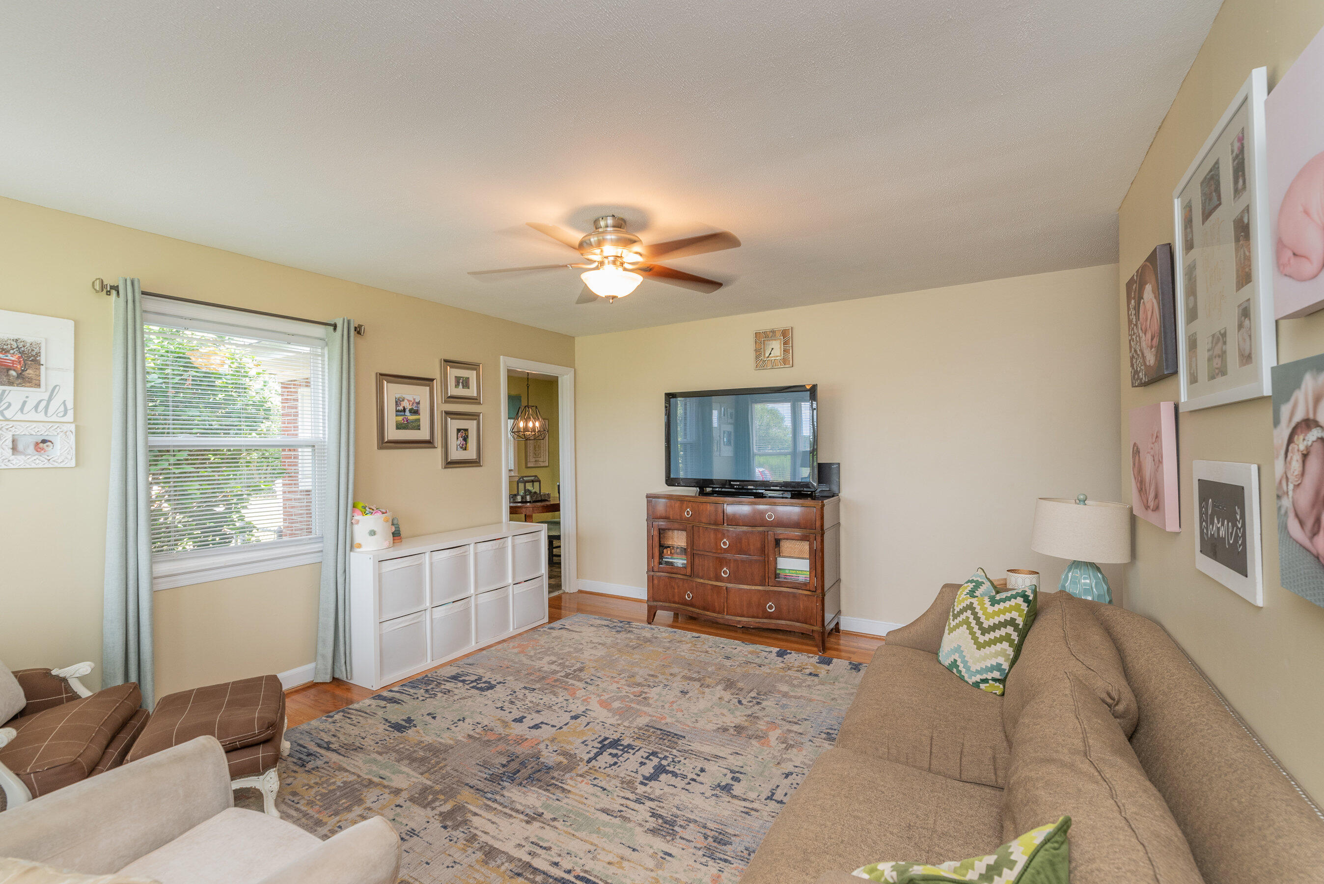 6116 Springfield Road Williston, SC 29853 - Photo 7 of 57 008_6116_springfield_rd_008_225