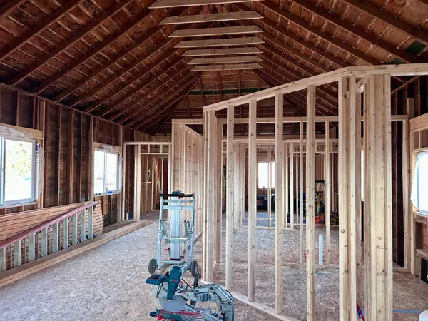 $150,000 | 302 South 3rd Street, Basin, WY 82410