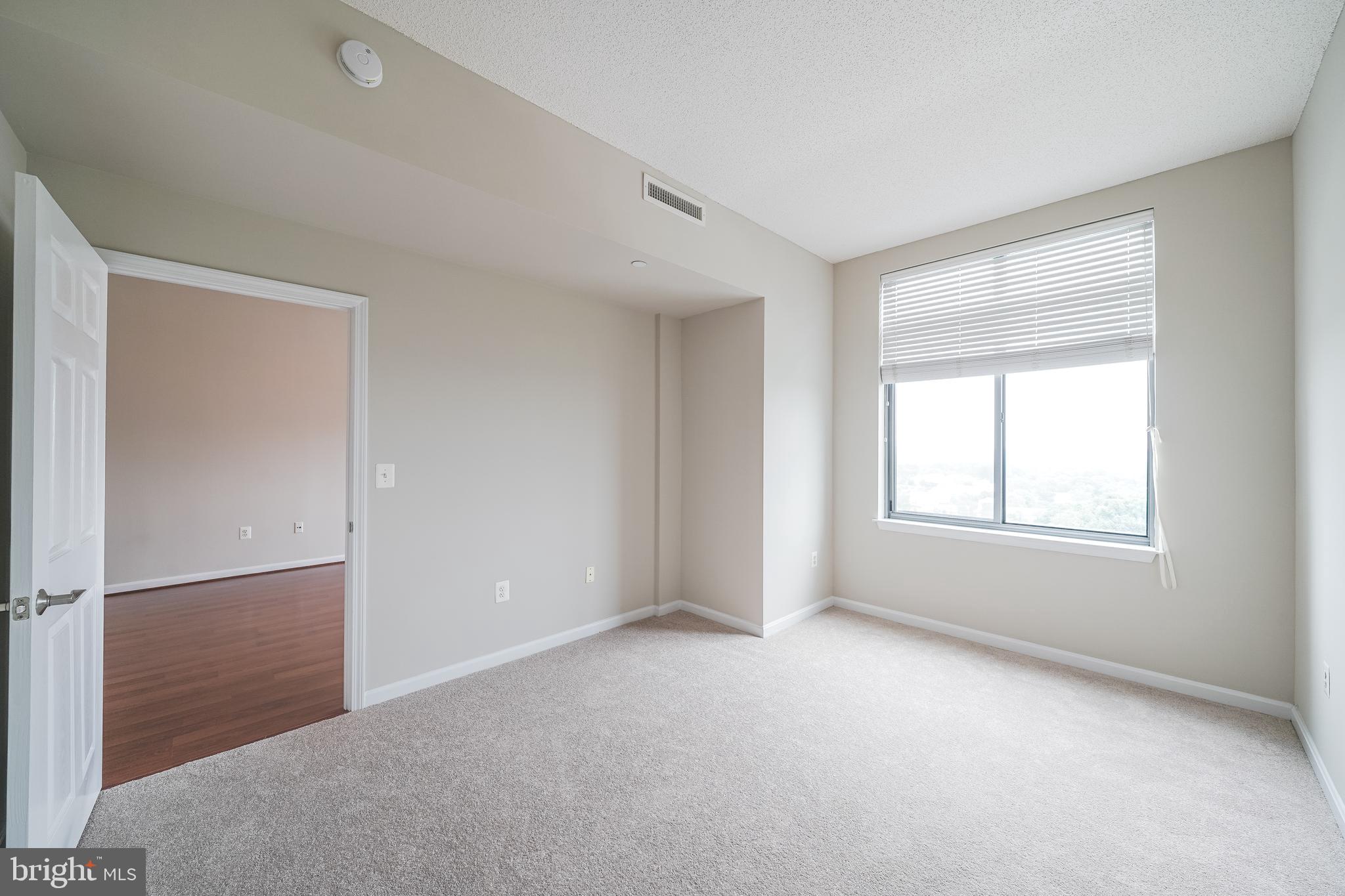 11710 Old Georgetown Road, Unit 1410 North Bethesda, MD 20852 - Photo 18 of 29