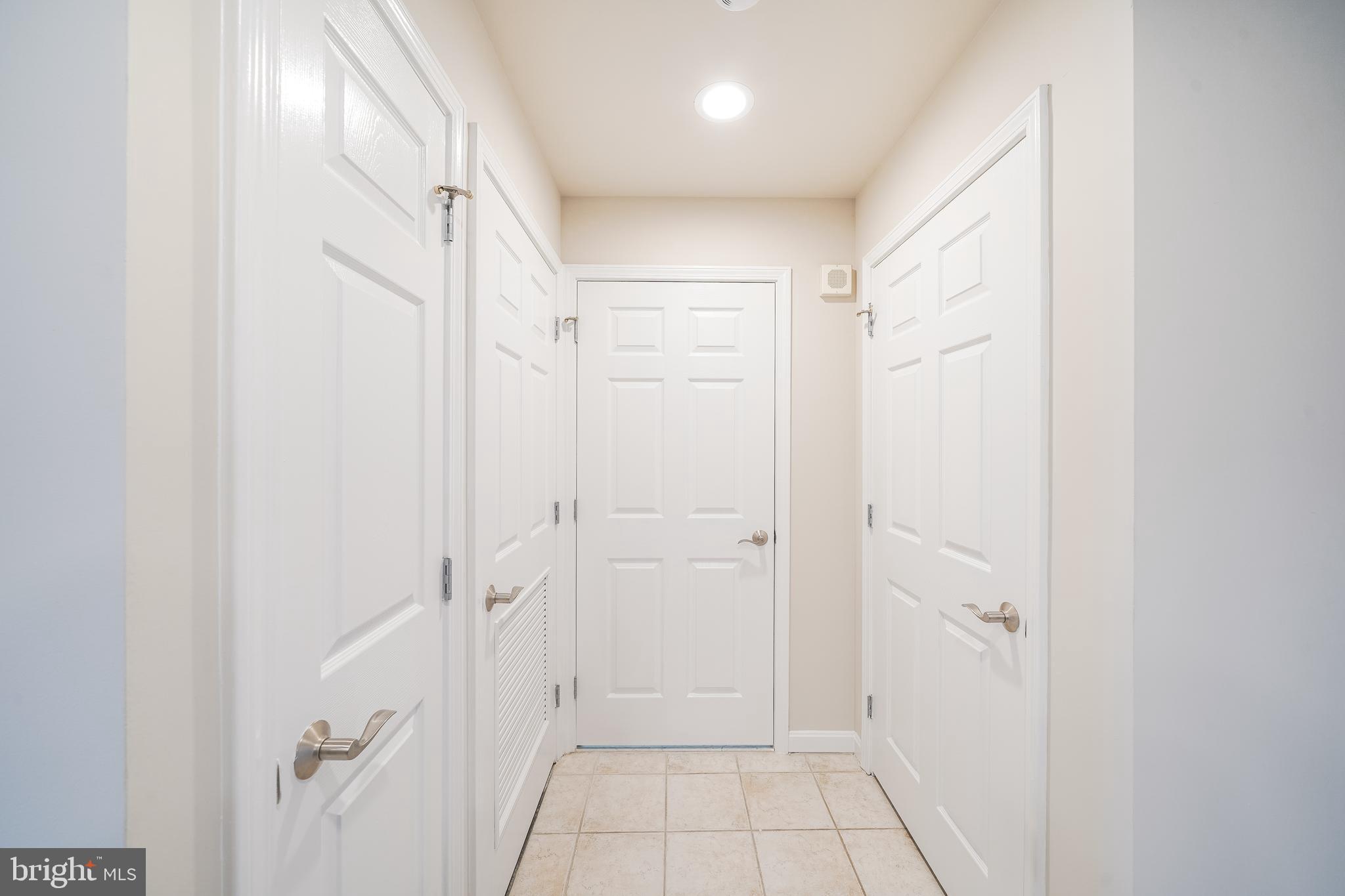 11710 Old Georgetown Road, Unit 1410 North Bethesda, MD 20852 - Photo 9 of 29