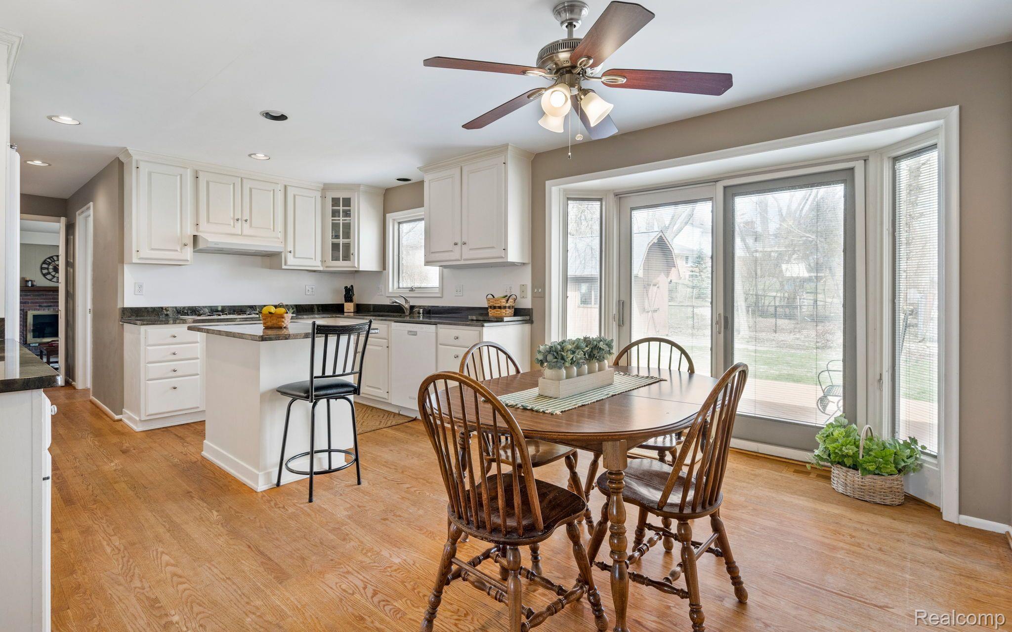 2018 Chalet Drive Rochester, MI 48309 - Photo 8 of 46 Gallery Image 8