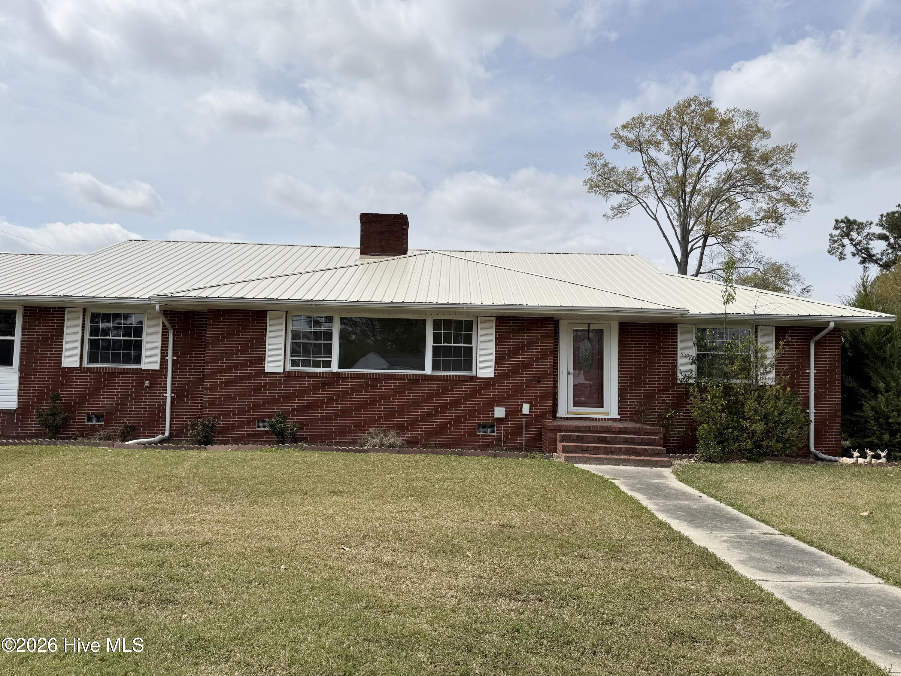 4254 Washington Street Ayden, NC 28513 - Photo 2 of 60 IMG_4958
