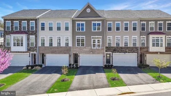 $635,000 | 204 Miles Hawk Terrace, Purcellville, VA 20132