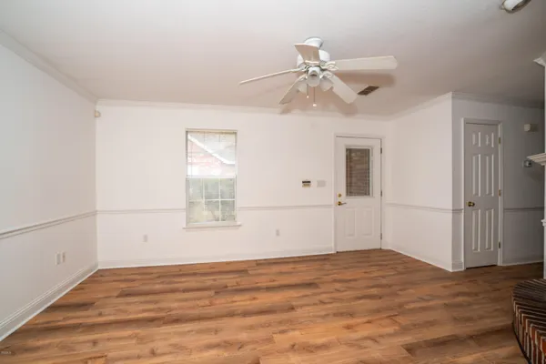 $1,100 | 631 Old Pass Road West, Unit 631, Long Beach, MS 39560