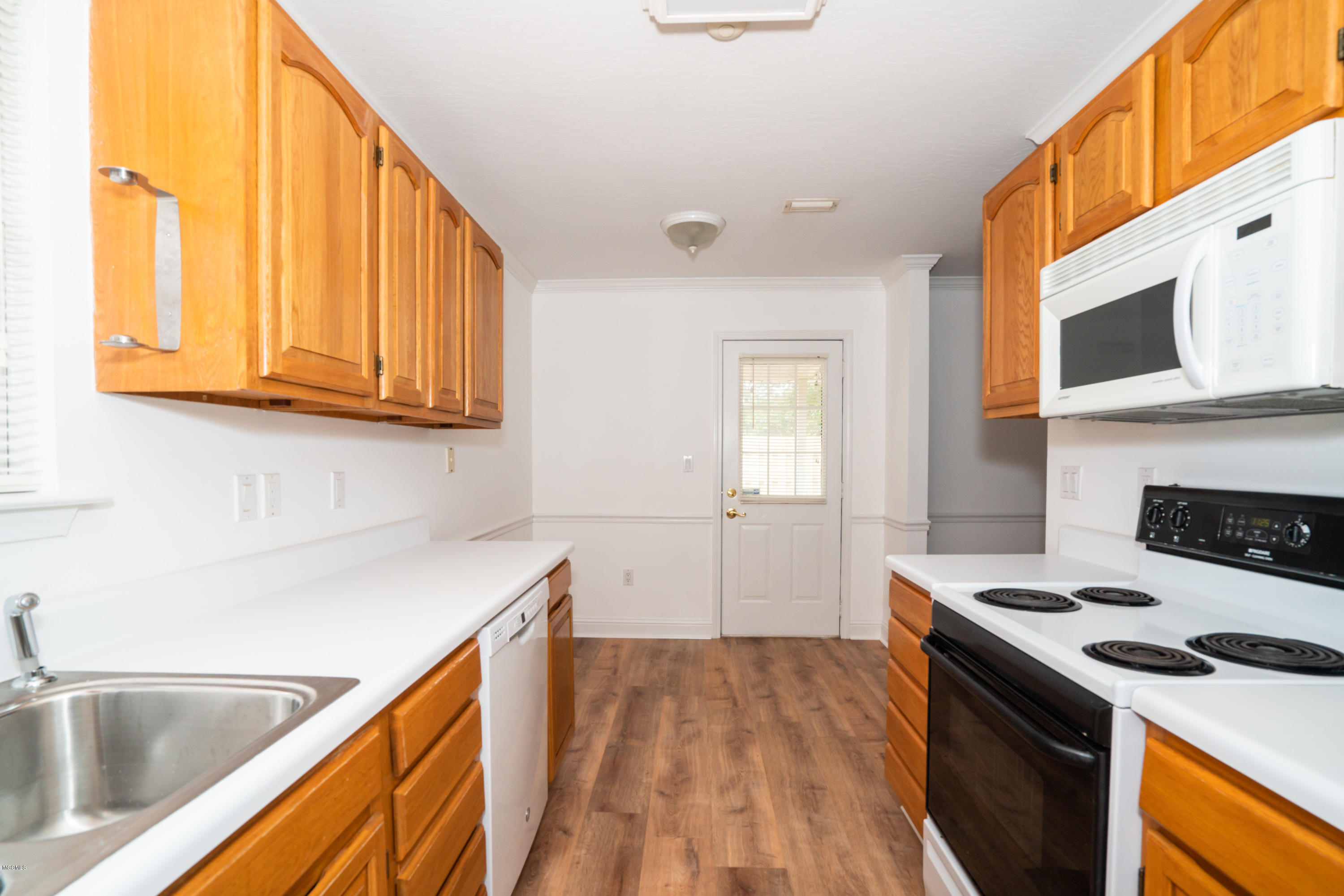 631 Old Pass Road West, Unit 631 Long Beach, MS 39560 - Photo 8 of 24 631 West Old Pass Road-05765