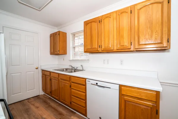 $1,100 | 631 Old Pass Road West, Unit 631, Long Beach, MS 39560