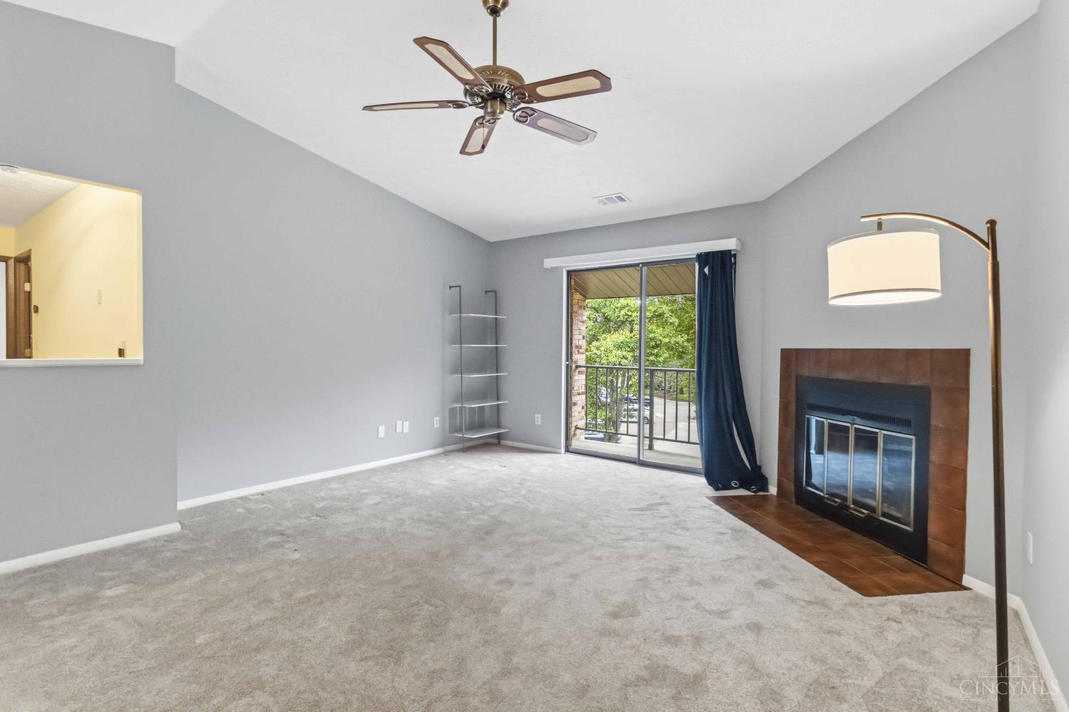 537 Davis Road, Unit 12 Cincinnati, OH 45255 - Photo 6 of 30
