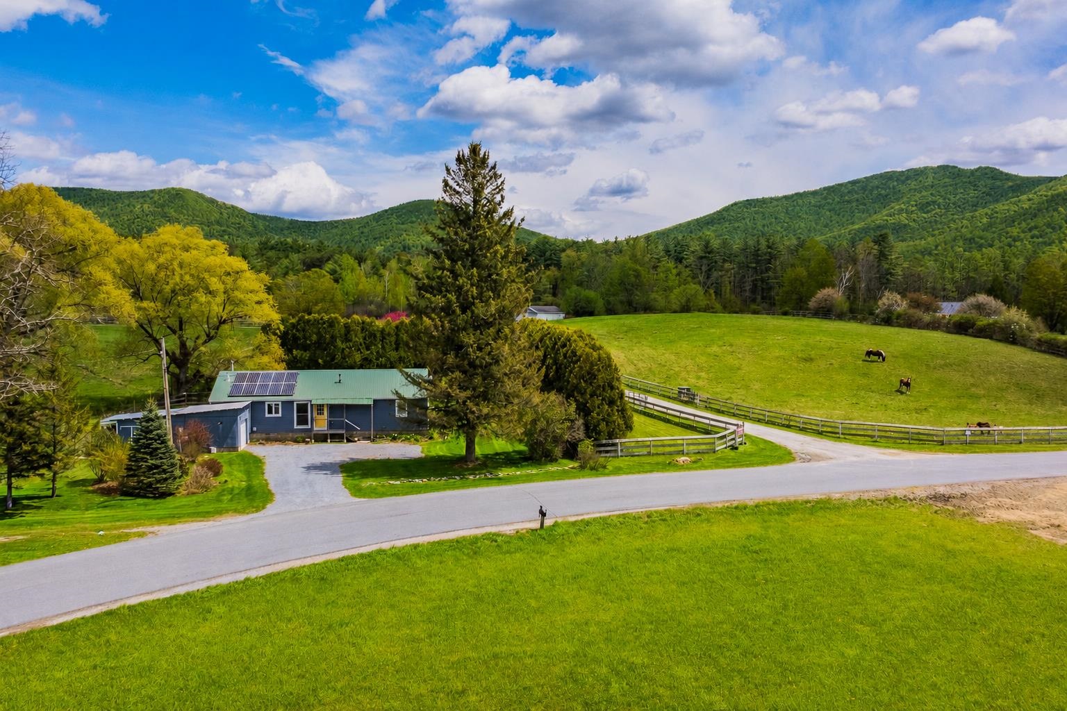 366 Kirby Hollow Road Dorset, VT 05251 - Photo 29 of 42