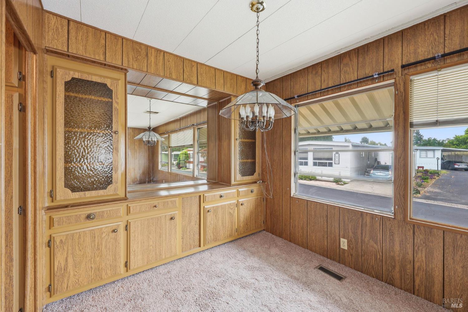 512 Colonial Park Drive Santa Rosa, CA 95403 - Photo 18 of 43