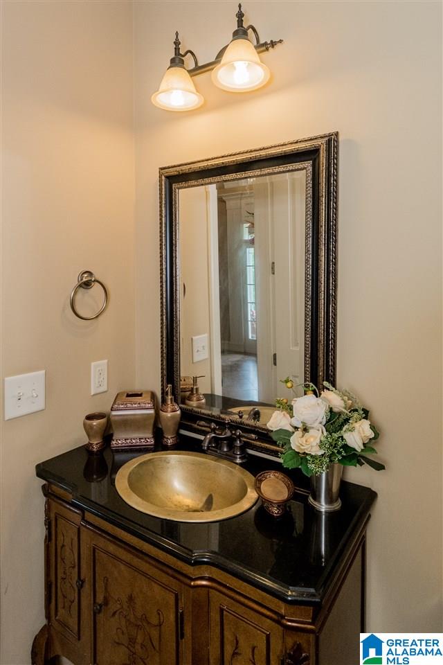 1423 Scout Ridge Drive Birmingham, AL 35244 - Photo 19 of 39