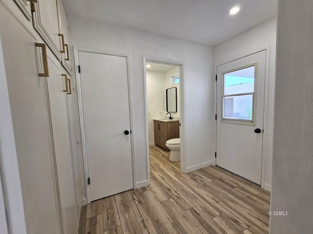 817 West Wasp Avenue Ridgecrest, CA 93555 - Photo 12 of 50