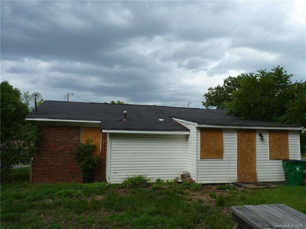 4001 Tillman Road, Unit 3 Charlotte, NC 28208 - Photo 12 of 16 Gallery Image 12