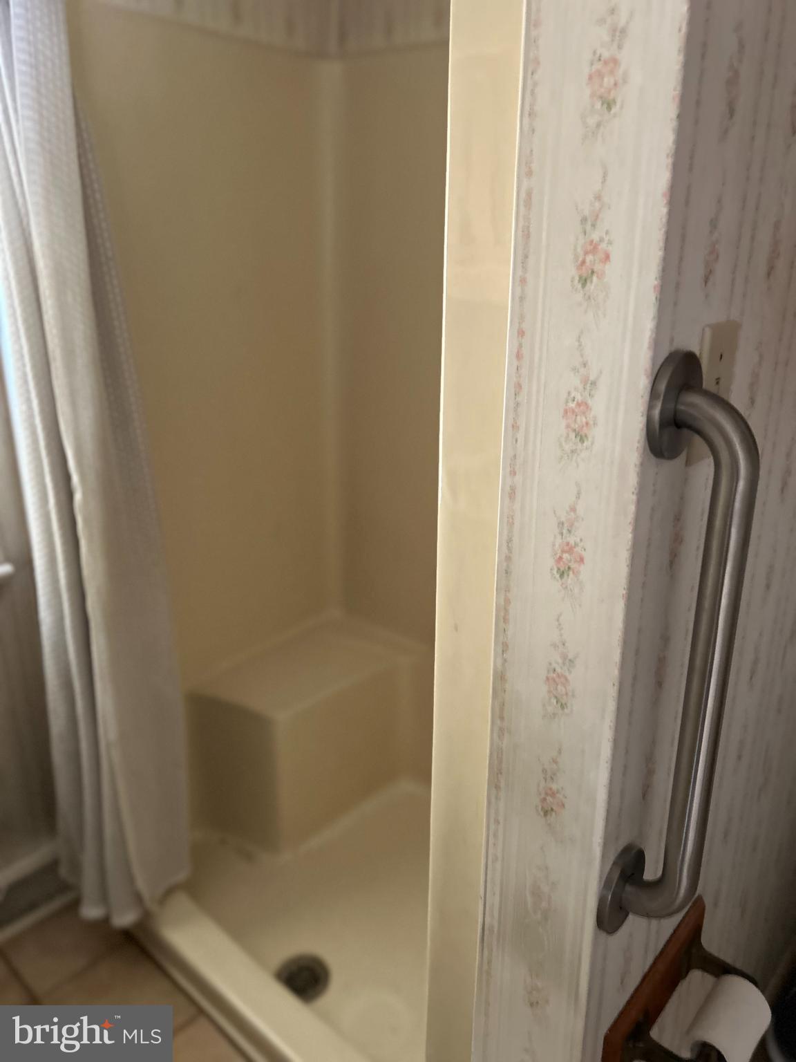 583 Columbia Avenue Sinking Spring, PA 19608 - Photo 8 of 14 Gallery Image 8