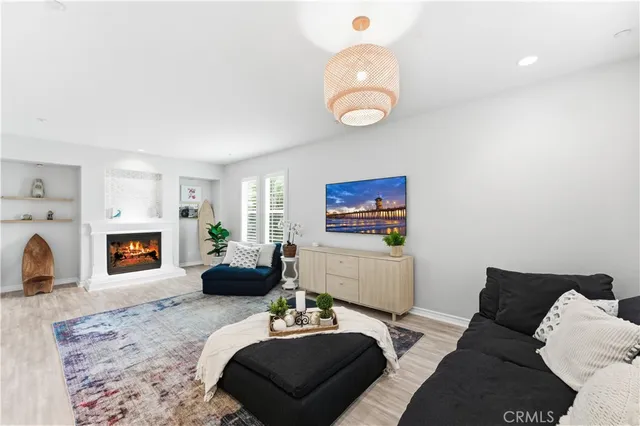 $1,785,000 | 21245 Alanis Circle, Huntington Beach, CA 92648