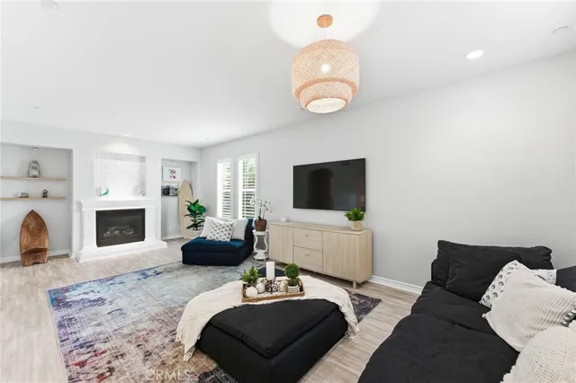 $1,785,000 | 21245 Alanis Circle, Huntington Beach, CA 92648