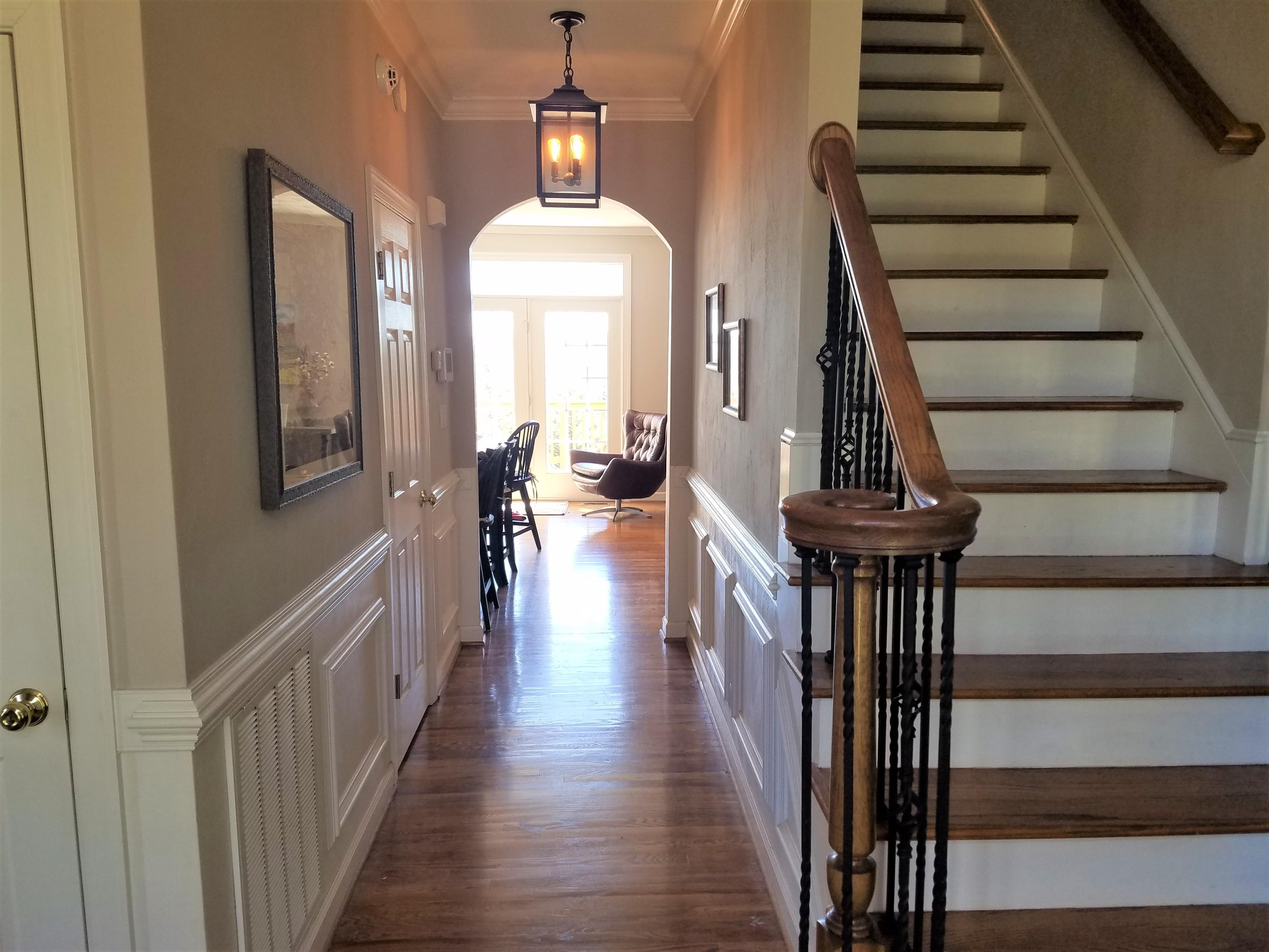 1230 Longview Road Roanoke, VA 24018 - Photo 19 of 51 25 Stairs to 2nd Floor