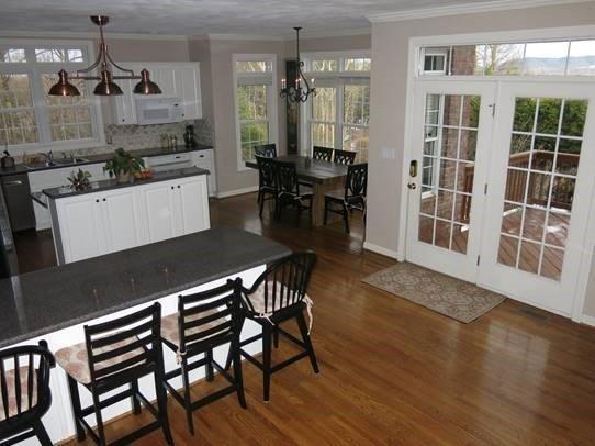 1230 Longview Road Roanoke, VA 24018 - Photo 9 of 51 14 Kit from Liv Rm