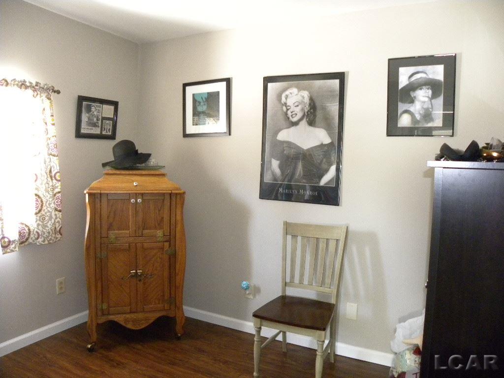 6453 Palmyra Road Palmyra, MI 49268 - Photo 8 of 10 31263152-7.JPG