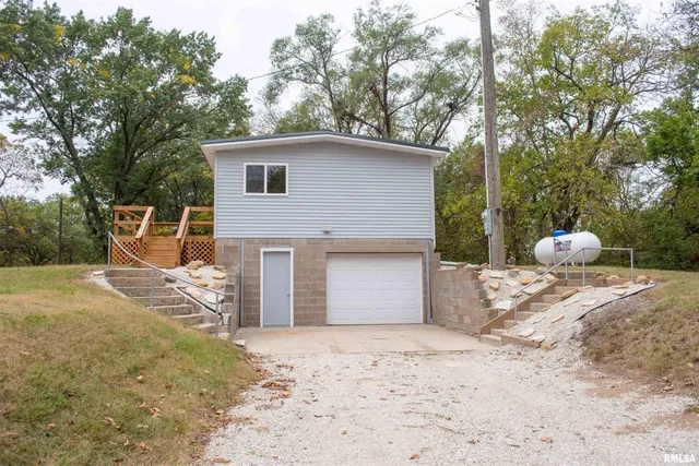 $210,000 | 13240 Vandamme Road, Prophetstown, IL 61277