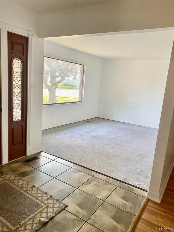 21664 Hall Road Woodhaven, MI 48183 - Photo 43 of 45