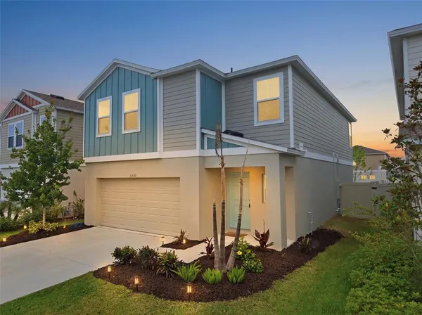 $399,000 | 12950 Pasture Wds Place, Lithia, FL 33547