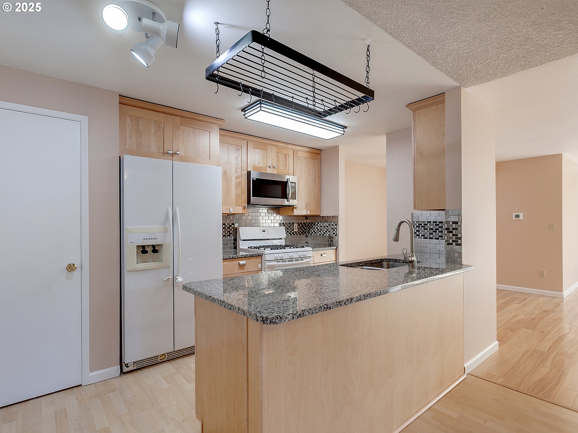 1632 Northwest 143rd Avenue Portland, OR 97229 - Photo 9 of 39