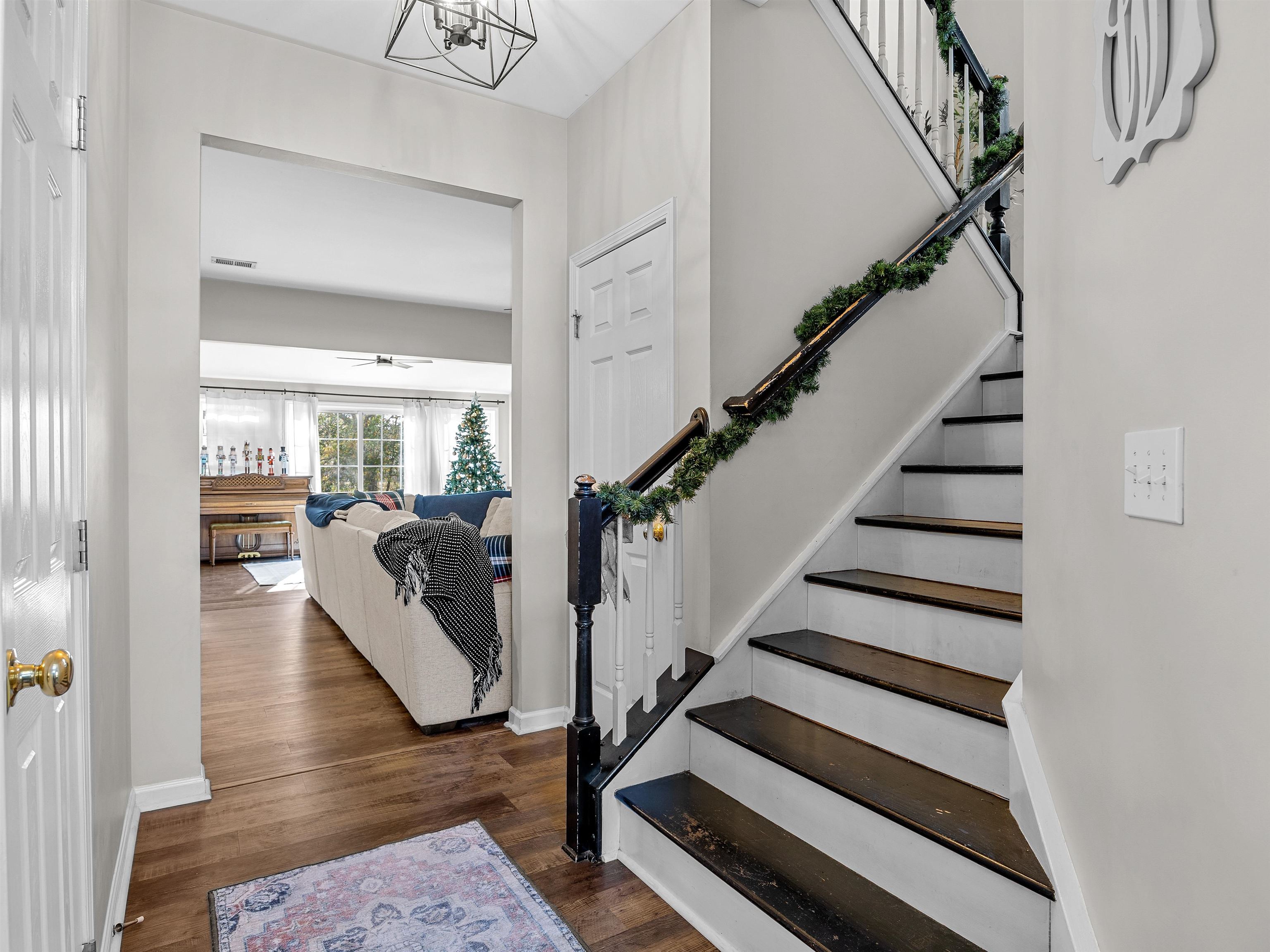 135 Castleton Circle Boiling Springs, SC 29316 - Photo 11 of 46